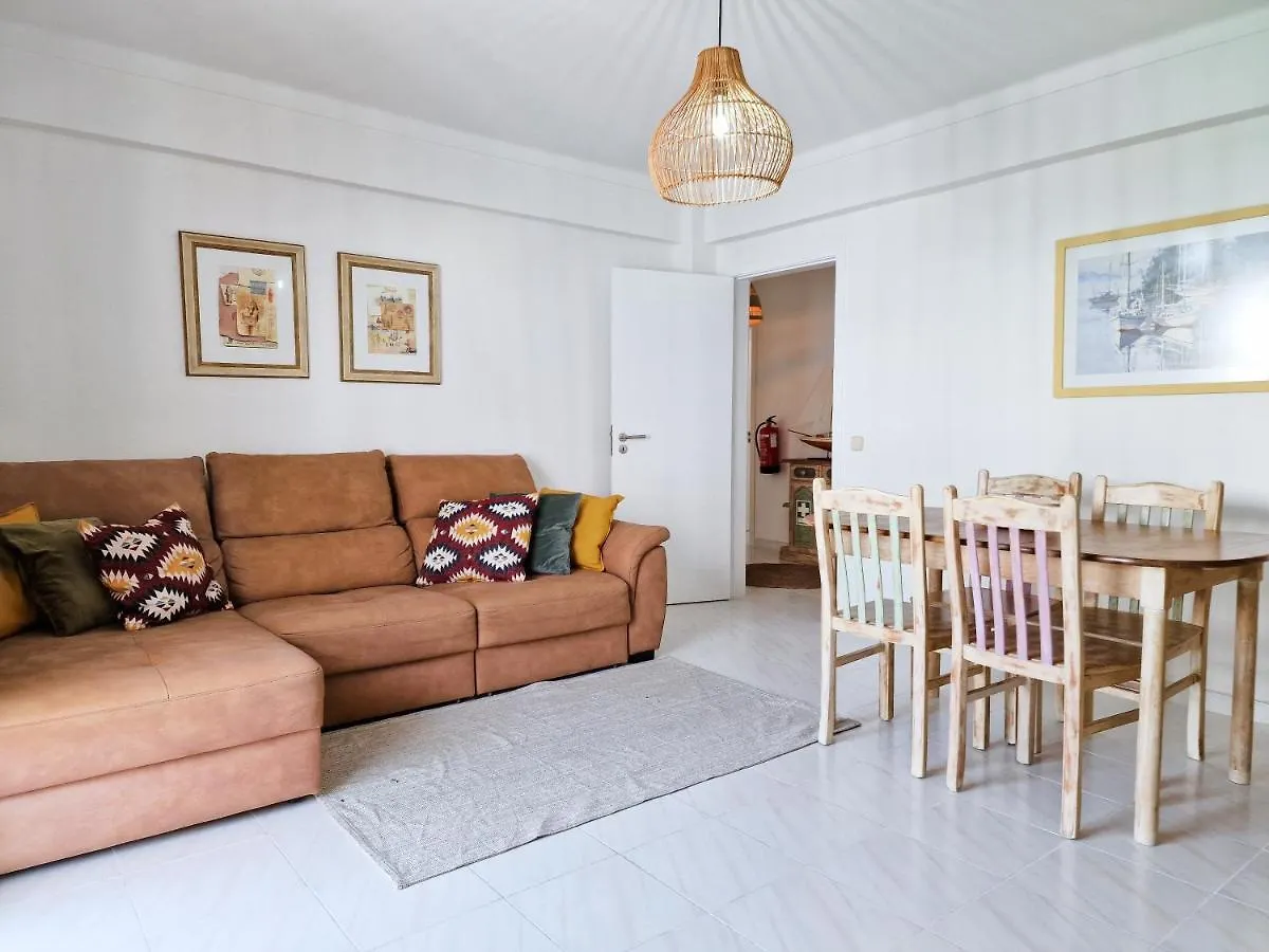 Dona Marqueza - Wifi, Ac, Praia & Centro Carvoeiro 350M 0*, Carvoeiro (Lagoa)